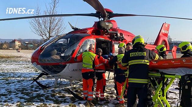 Poslanci schválí smlouvu se Slovenskem o spolupráci zdravotnických záchranářů