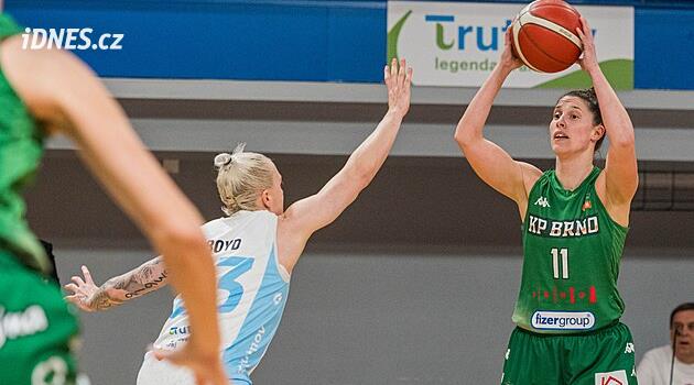 Trutnov, KP Brno'nun galibiyet serisine son verdi ve kendi galibiyet serisini başlattı. Chomutov bozuldu