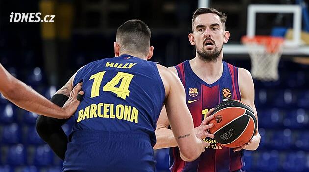 Barselona Fransa'da da başarılı oldu. Satoranský üçlük attı, Veselý da yardım etti