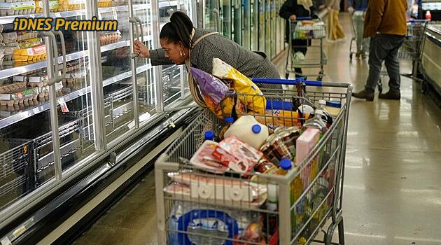 V ohrožení i bezpečný sex. Co z obyčejných věcí začíná kvůli íránské válce chybět