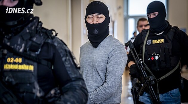 Proces s Číňanem viněným ze špionáže pokračuje. Může padnout rozsudek