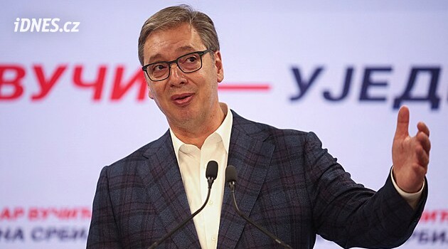 Vučić přiznal porážku dřív, než sečetli hlasy. Srbsko ovládli studenti
