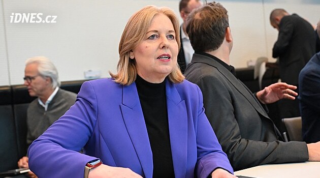 Smrt dcery, kritika z koalice. Spolupředsedkyně SPD Basová končí, i jako ministryně práce