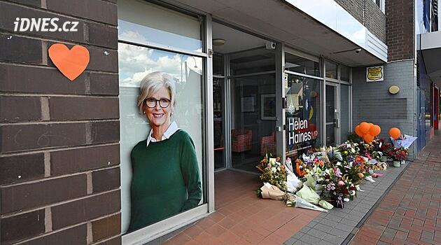 Australská poslankyně Hainesová po útoku autem přišla i o druhou nohu. Pachatel u soudu nemluvil