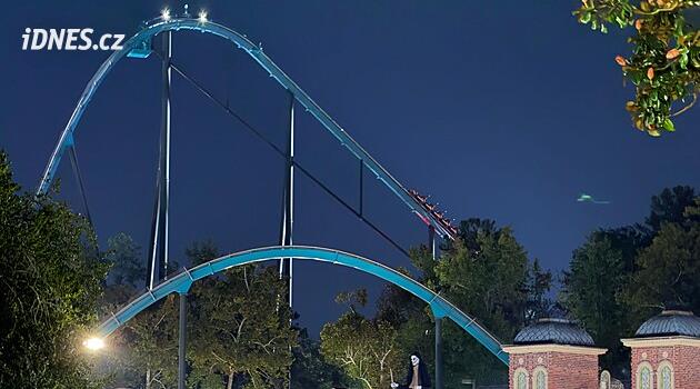 Návštěvník vylétl z vozíku. Zábavní parky Six Flags po úmrtí uzavřely devět horských drah