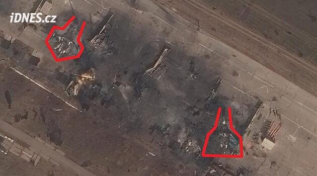 „Neptuny se o to postaraly.“ Satelitní snímky ukazují zkázu ruských bombardérů Su-34M
