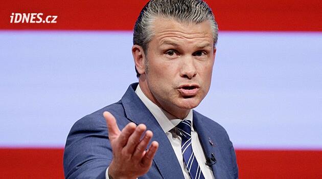 Americká armáda propustí 20 procent generálů, vrátí se ke spolupráci s Muskem
