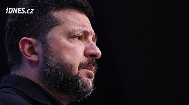 Odměny pro Putina ho jen povzbuzují k útokům, reaguje Zelenskyj na Trumpovo pozastavení sankcí