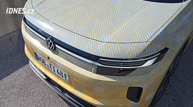 Nový Tiguan je elektrický. V pátek má premiéru, prošmejdili jsme ho v předstihu
