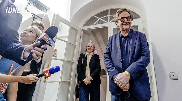 Boj o pražský magistrát: STAN vyhrál, stejný počet mandátů bude mít druhé Spolu pro Prahu
