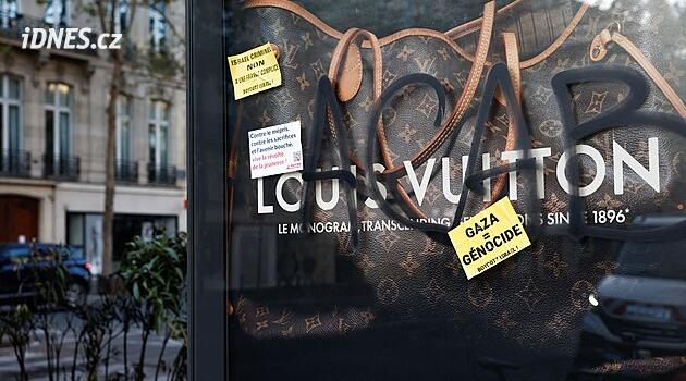 Evropští giganti luxusu naříkají. Jejich akcie klesly nejníže za posledních deset let