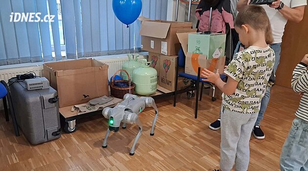 Volby 2026 v Českých Budějovicích: ODS využila při kampani i robotického psa
