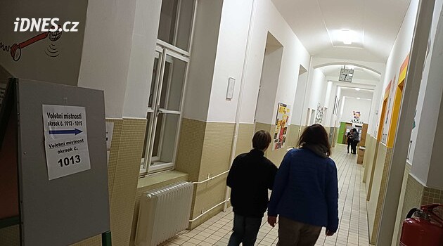 Volební účast byla nejvyšší za 15 let. A v některých obcích téměř stoprocentní