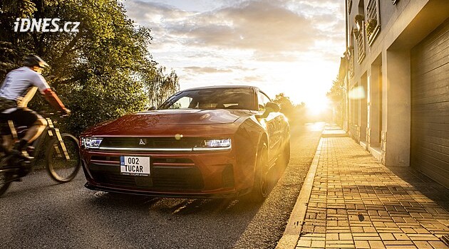 Dodge Charger: Americký svalovec s praktičností superbu