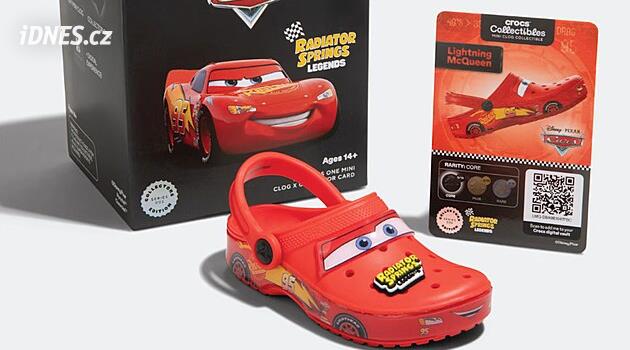 Crocs spojily síly s Disney a Pixar. V blind boxu ukrývají mini boty z filmu Auta