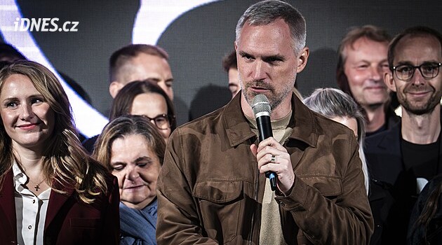 Komunální volby 2026: Kvůli kandidatuře dostali stopku od ČT. Kdo z pětice lídrů uspěl ve volbách?