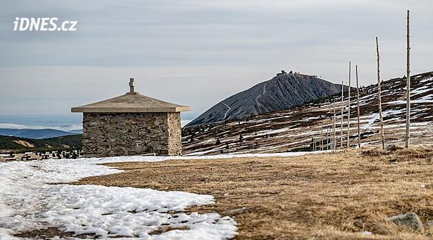 Jak se loučí hory. Vydal jsem se za příběhy symbolických turistických hřbitovů