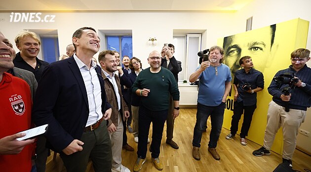 Volby 2026: Nikdo nedostal v prvním kole senátních voleb víc hlasů než Grolich