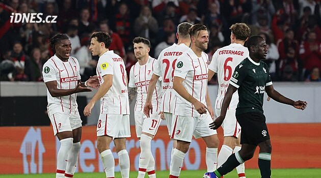 Freiburg - Jablonec 3:2, lídr německé soutěže na úvod zaváhání nepřipustil