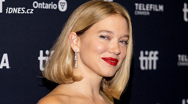 Bylo to těžké, ale správné, říká Léa Seydouxová o natáčení nahých scén pár měsíců po porodu