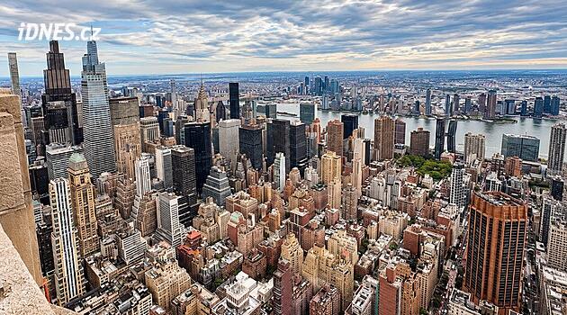 Hlavní zjištění z Empire State Building? Fouká tu. Vzducholodě neměly šanci
