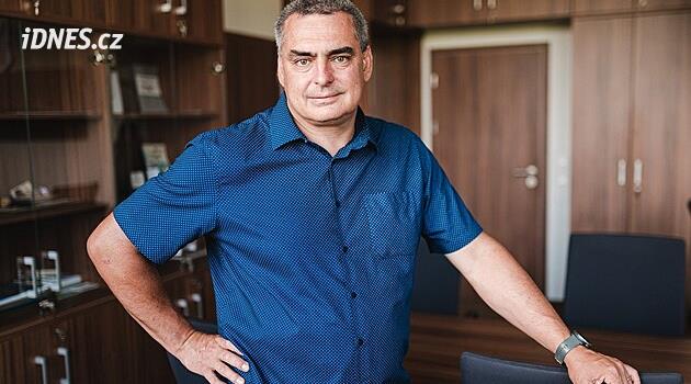 Zemřel rektor hradecké univerzity Jan Kříž, bojoval s těžkou nemocí
