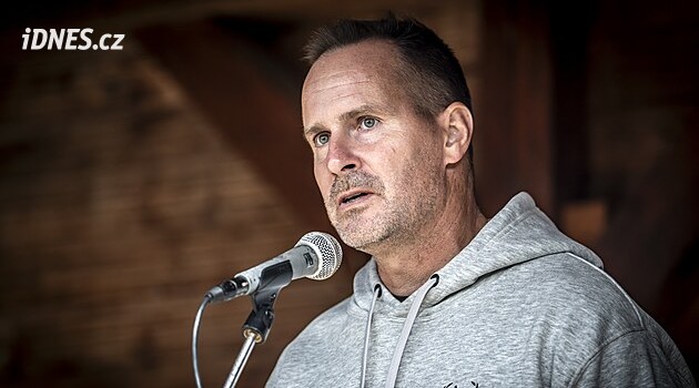 Výsledky senátních voleb 2026: V Plzni prozatím vede Karel Řehka