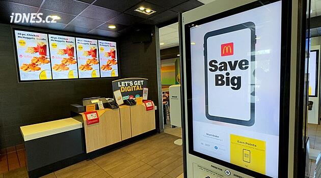 McDonald’s čelí žalobě kvůli AI. Ceny si určují franšízanti, brání se řetězec