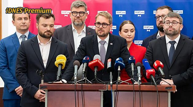 Jak si TOP 09 u filozofických debat vzpomněla, že existuje i za hranicí Prahy