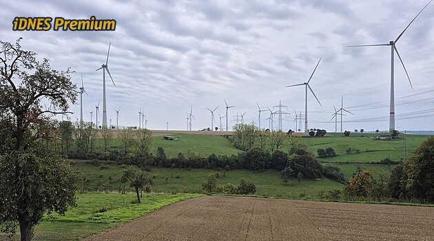 Jak se žije s větrníky za humny: 170 turbín pořádně sviští, výhody ale převažují