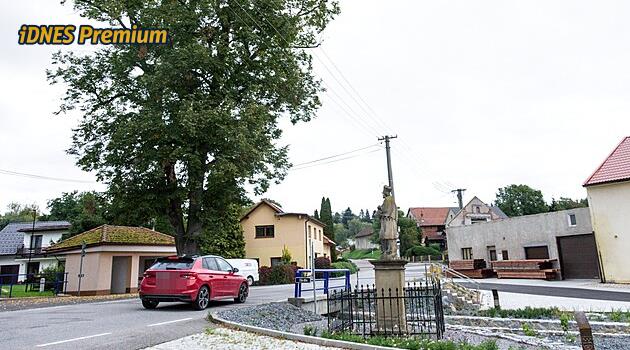 Slunce, seno a žádná kandidátka. Třem rozhádaným obcím povládne ministerský úředník