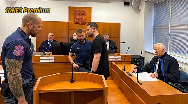 Vražda na ubytovně v Žamberku: Oběti vyhřezla střeva. Útok mohl přijít kvůli mumlání a zápachu