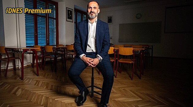 Výsledky voleb ve Vsetíně 2026: Kdo je Martin Metelka, který převálcoval Jiřího Čunka?