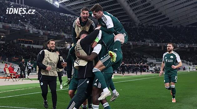 Souboj případných soupeřů Hradce, Panathinaikos remizoval s CSKA 1948 Sofia