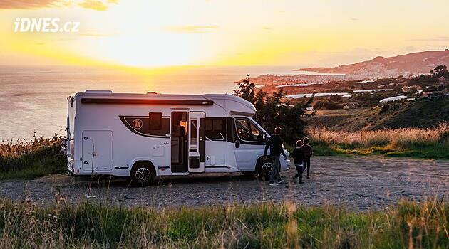 Letadlem rovnou do obytňáku. Projeďte Španělsko dodávkou bez strastiplné cesty
