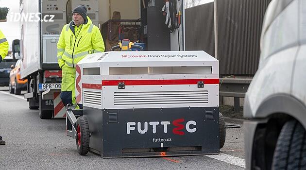 Pardubice yolundaki çukurlar: Mikrodalga teknolojisi yardımcı olacak