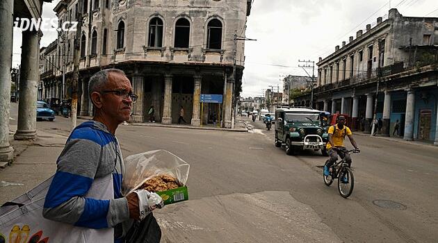 Nefunguje skoro nic, začíná chybět jídlo. Jak Kubu potápí americká ropná blokáda