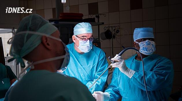 Více než 12 tisíc lidí ročně si nechá zničit část srdce. A zvýší tak naději na přežití