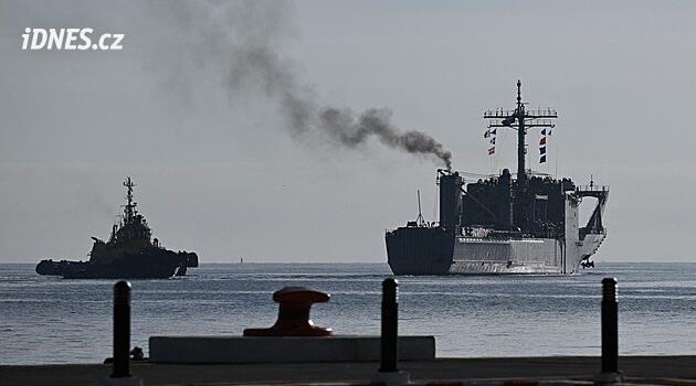 Neobvyklá spolupráce. Mexické námořnictvo a pobřežní stráž USA zabavily tuny kokainu