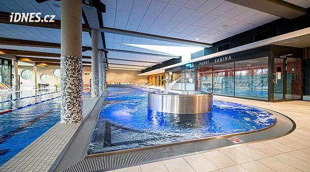 Co dělat v Krkonoších, když hory zahalí mlha? Vrchlabí vás zachrání i v dešti