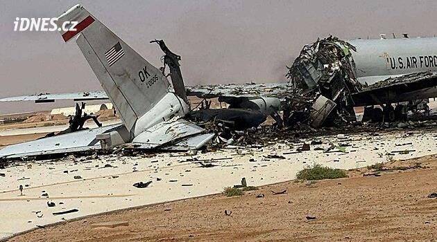 Rána pro USA, Íránci jim zničili klíčový letoun s radary. Mluví se i o ruské pomoci