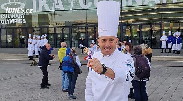 Vařil pro Menzela i tisíce hostů. Jak se rodí šéfkuchař a proč je důležitá disciplína