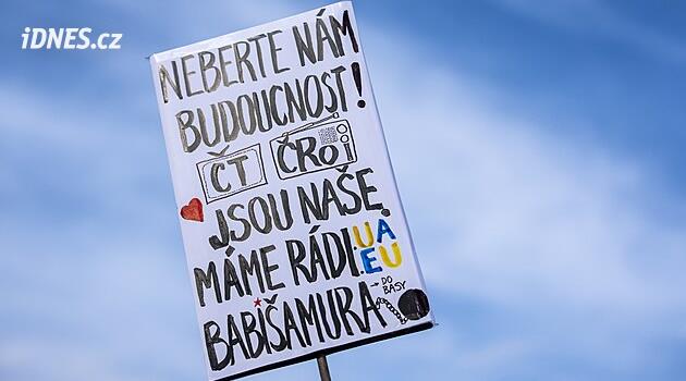 Média nedáme! Jak bude vypadat zítřejší protest proti ministrovi kultury v Praze