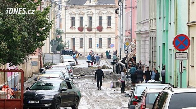 Seller 2024 | Bu konum Opava Nehri yakınındaki en çok zarar gören bölümlerden biriydi.