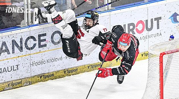 Hokey ekstra ligi ONLINE: Sparta Hradec'te oynuyor