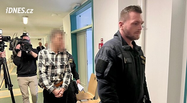 Vražda dítěte na ubytovně v Drahomyšli: Policie ukončila vyšetřování. Obec dům nakonec koupí