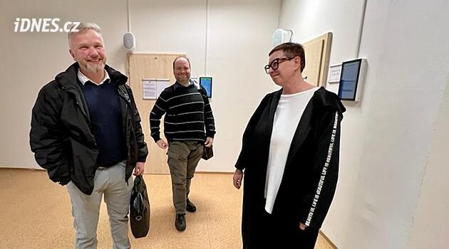 Mahkeme Lomu'nun sinema satışına ilişkin açtığı davayı reddetti