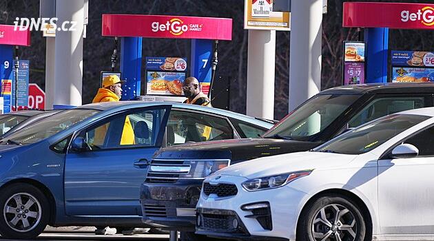 Co stát, to jiná cena benzinu. Válka zvýraznila rozdíly uvnitř USA