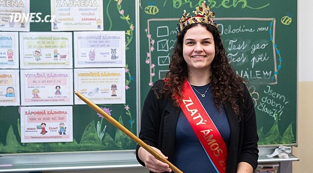 Nejoblíbenější učitelce tleskala celá škola. Hvězda Instagramu je akční i trpělivá