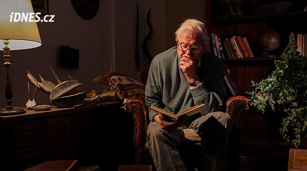 David Attenborough İngiliz bahçelerinde geçen yeni bir dizi sunacak